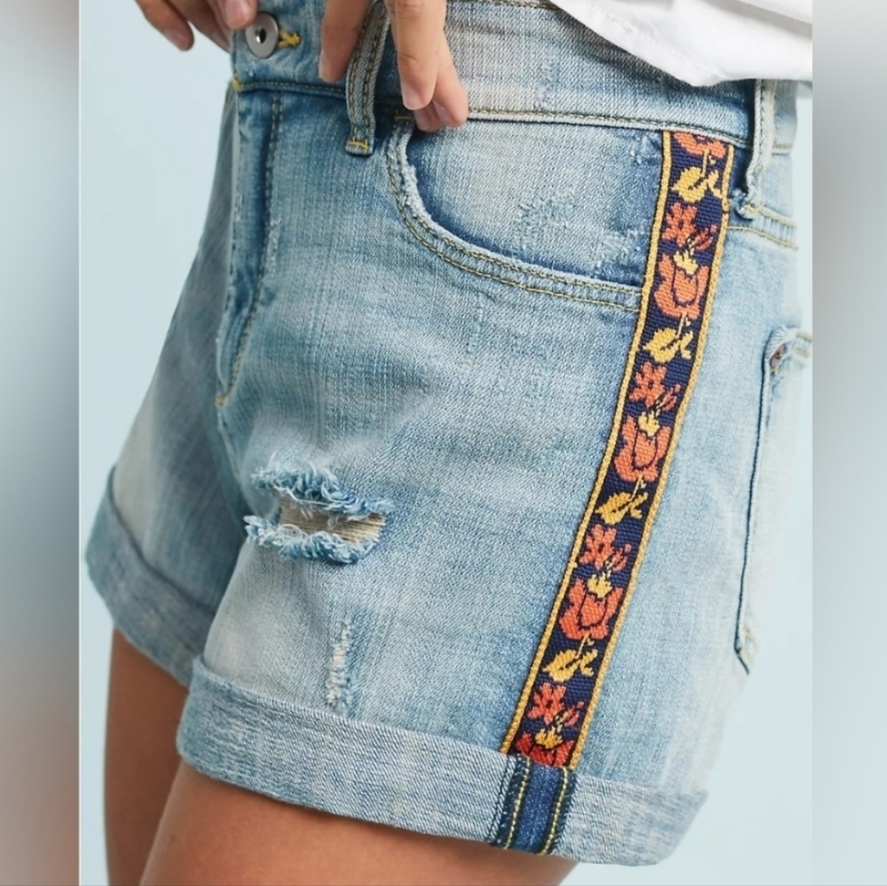 Pilcro Boyfriend Jean Short  Distressed Denim Ribbon Trim Anthropologie sz 26 - Picture 8 of 16